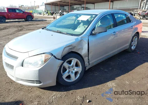 2010 Chevrolet Malibu from USA, damaged, VIN 1G1ZB5EB9AF307098